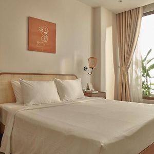 Deluxe Double Room Bath